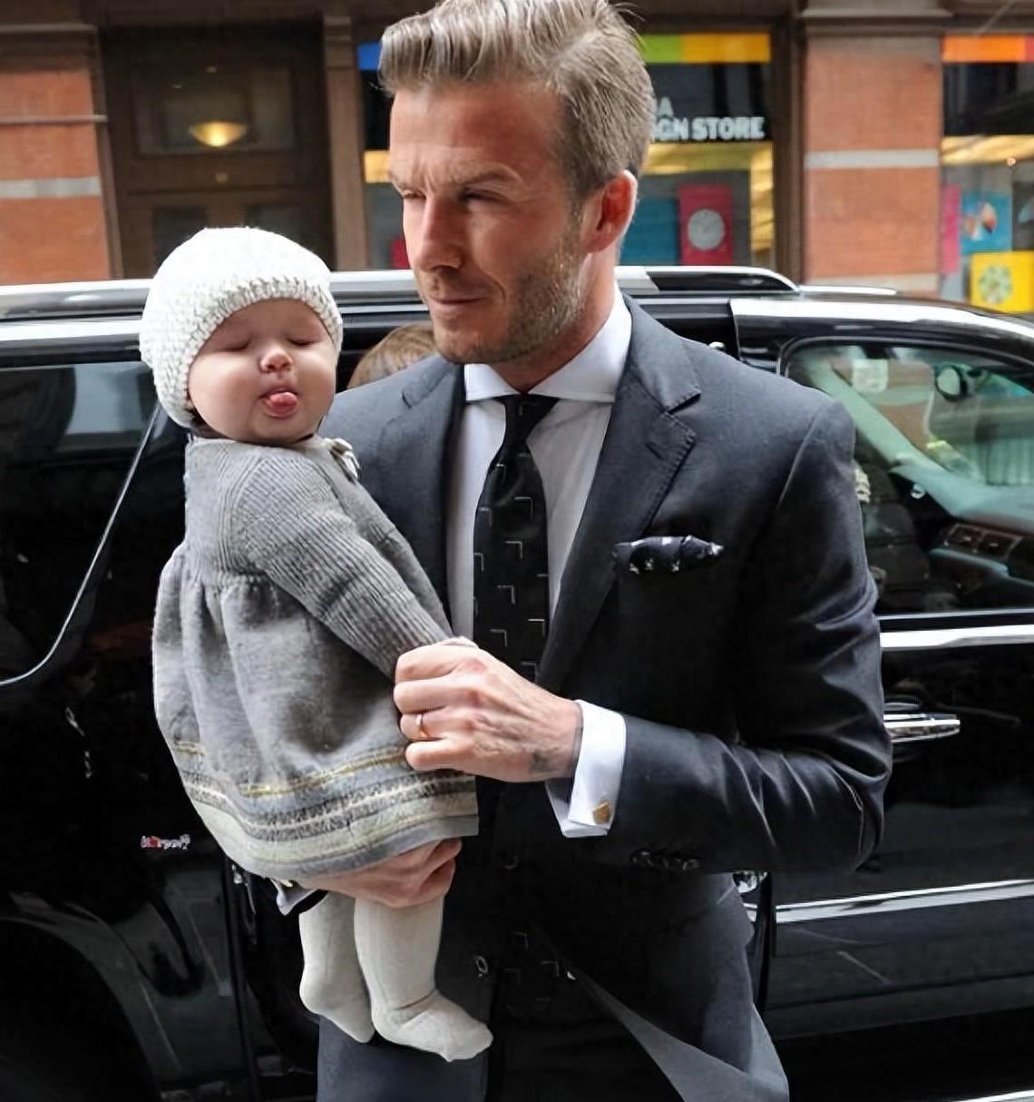 姆巴佩的儿子和女儿(姆巴佩的老婆) 姆巴佩的儿子和女儿(姆巴佩的老婆)