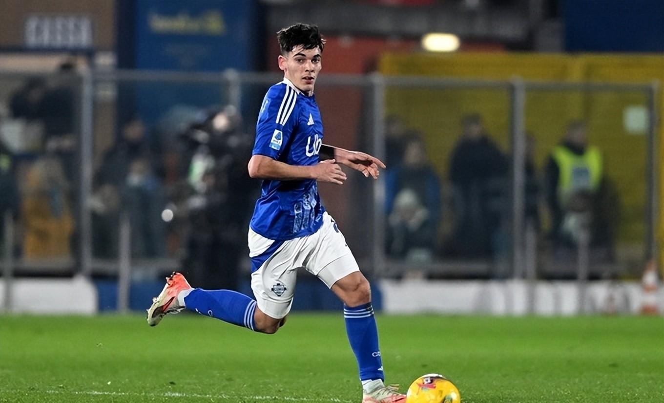 巴萨青训韩国天才(巴萨青训营的天才球员)