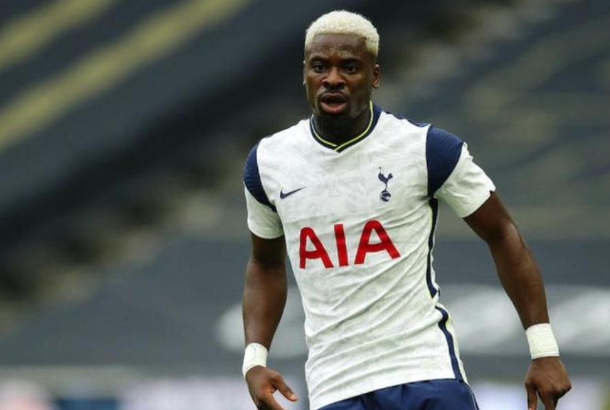 包含迪奥门将反应训练的词条