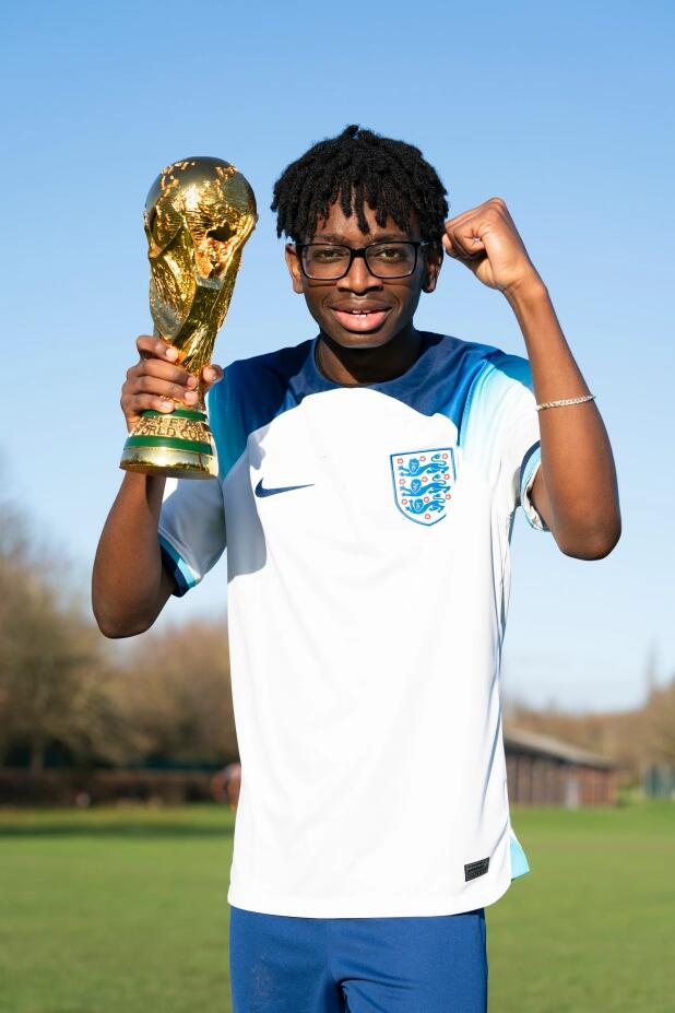 姆巴佩12号球衣(姆巴佩12号球衣是谁穿的)