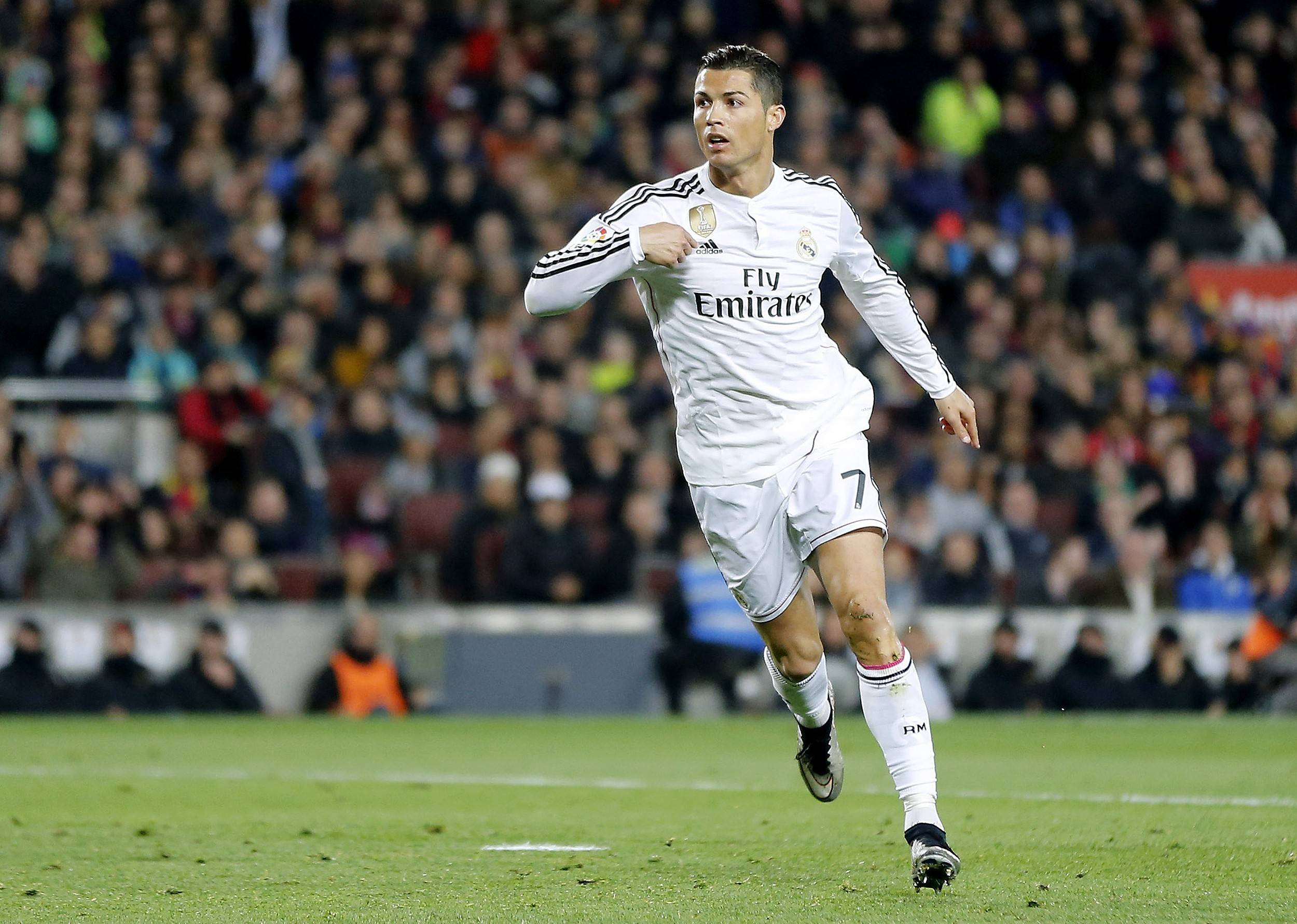 皇马巅峰是哪一年(皇马巅峰时期首发阵容)